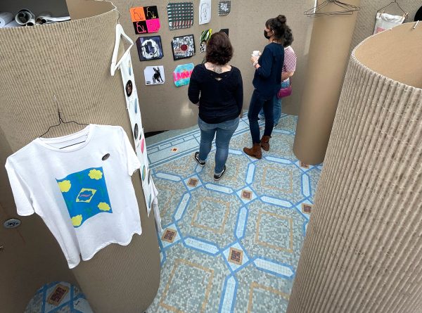 Workshop The Bootleg Brigade par Justine Figueiredo au Signe (Centre National du Design Graphique) à Chaumont en Haute-Marne en 2021.